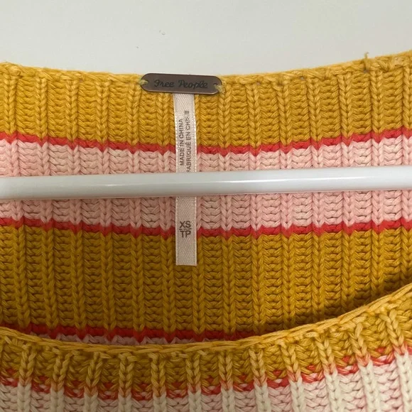 Free people just my stripe yellow cropped sweater - Picture 4 of 7